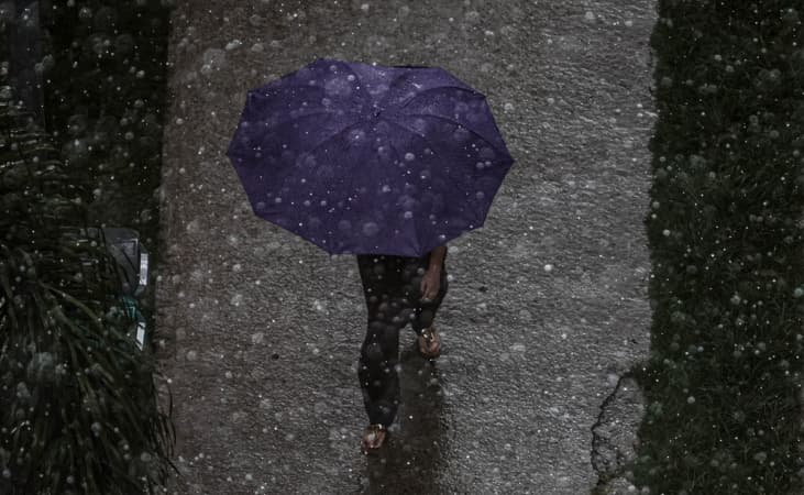 Estudo revela que água da chuva pode estar contaminada por agrotóxicos