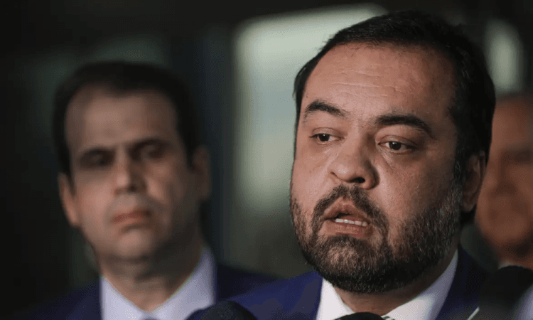 Ex-governador do RJ, Cláudio Castro é alvo de operação da PF